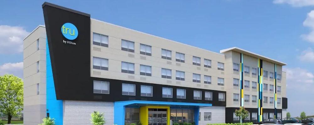 Tru By Hilton Terrell Hotel Exterior photo